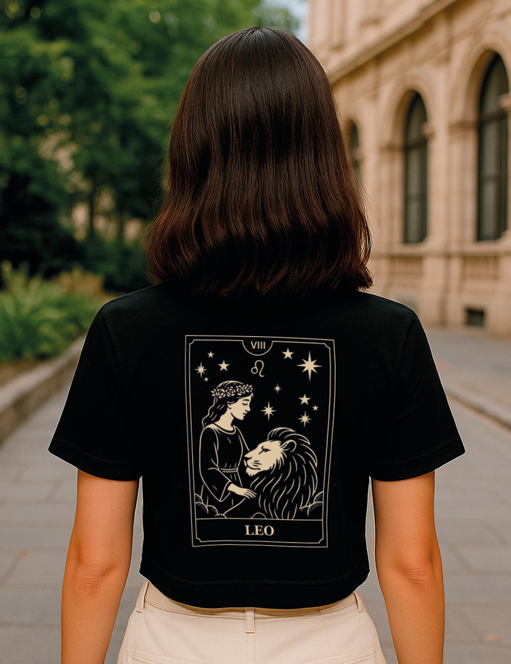 Leo Tarot CROP