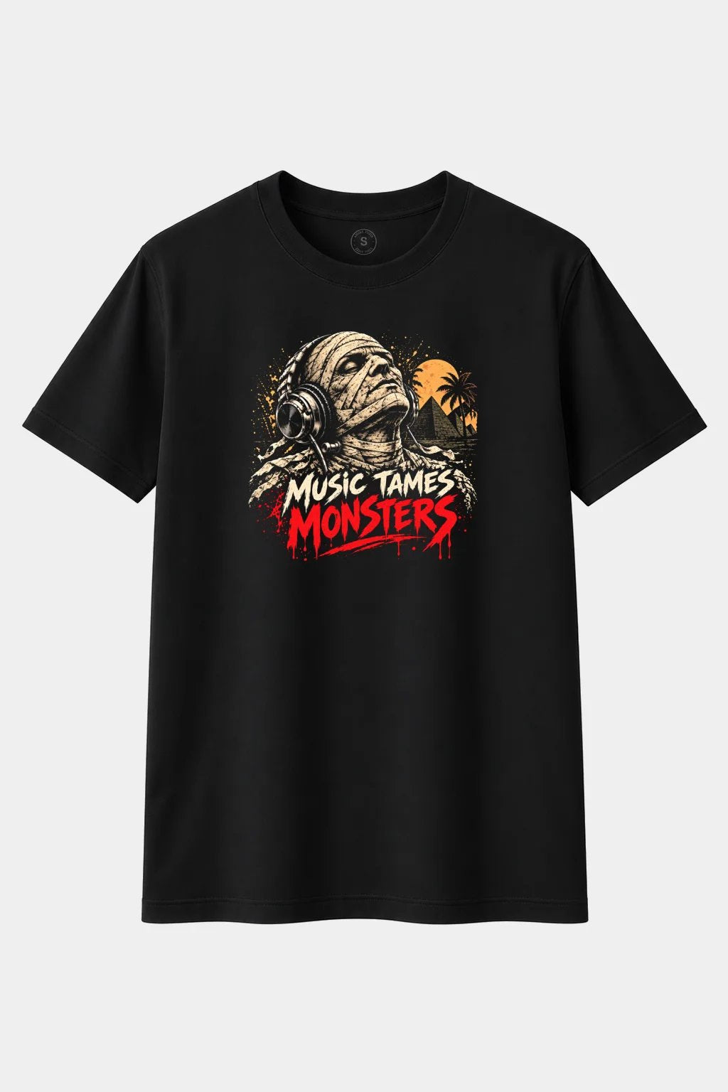 Camiseta Momia con Auriculares “Music Tames Monsters” – Terror y Música